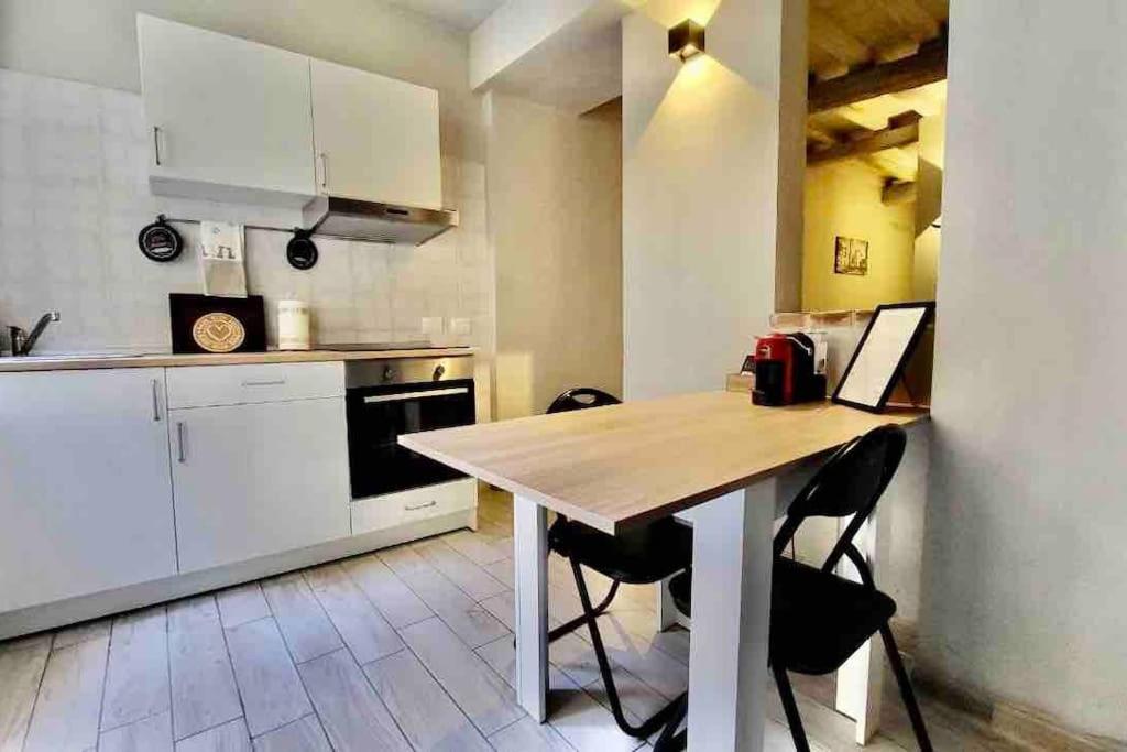 " In Centro Da Marghe" By Revenue House Apartment Parma Bagian luar foto