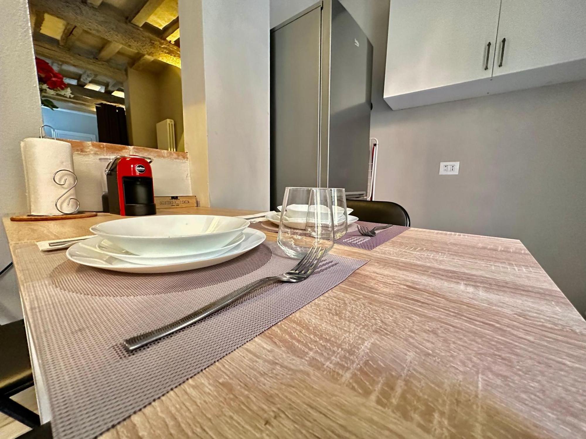 " In Centro Da Marghe" By Revenue House Apartment Parma Bagian luar foto
