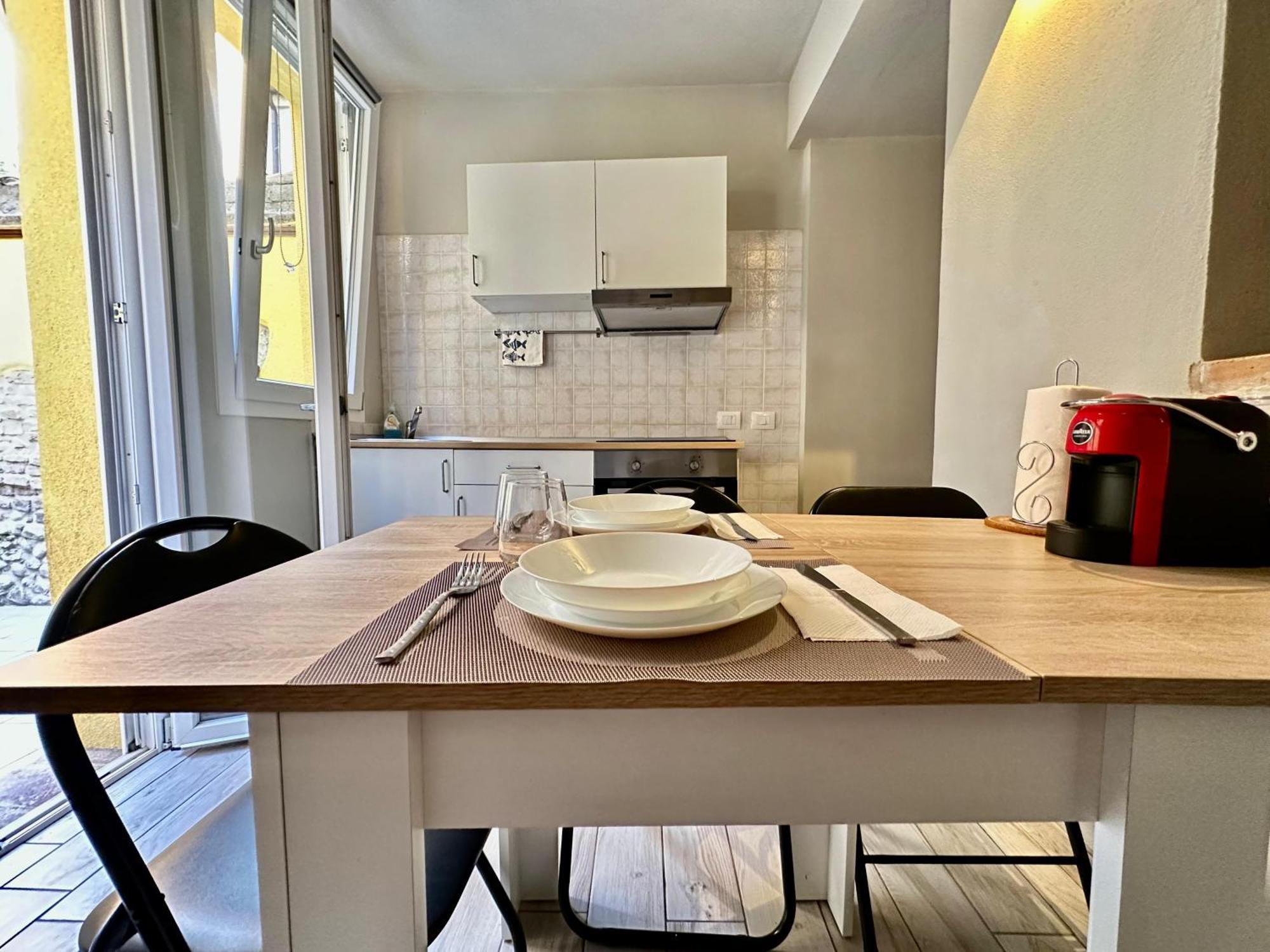 " In Centro Da Marghe" By Revenue House Apartment Parma Bagian luar foto